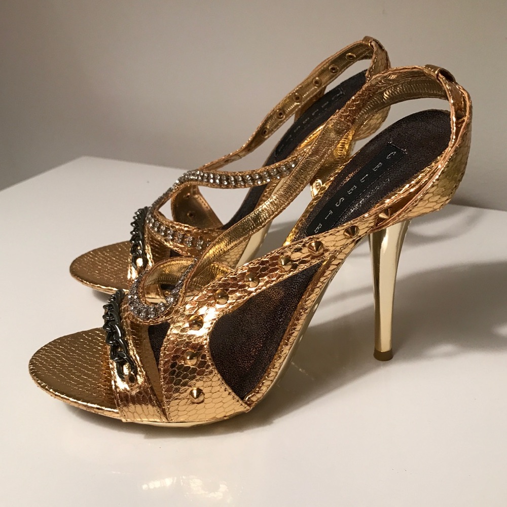 LAST ONE‼️S/7 Gold rhinestone Strappy Heels! - Picture 2 of 7