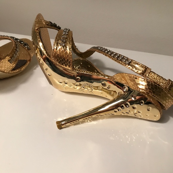 LAST ONE‼️S/7 Gold rhinestone Strappy Heels!  - Picture 5 of 7