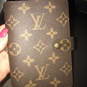 Louis Vuitton Small Ring Agenda