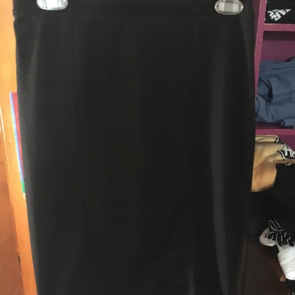 Black pencil skirt