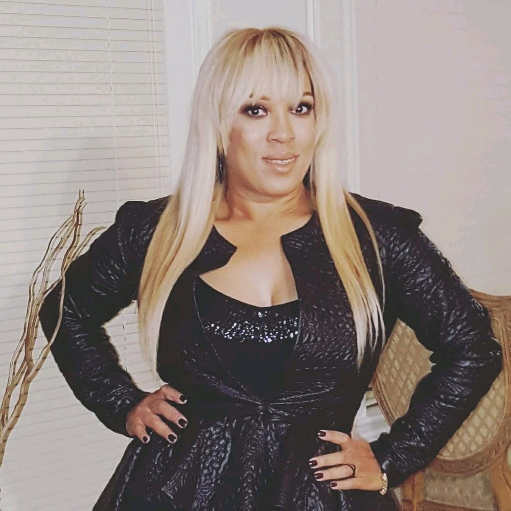 Meet your Posher, Laquita