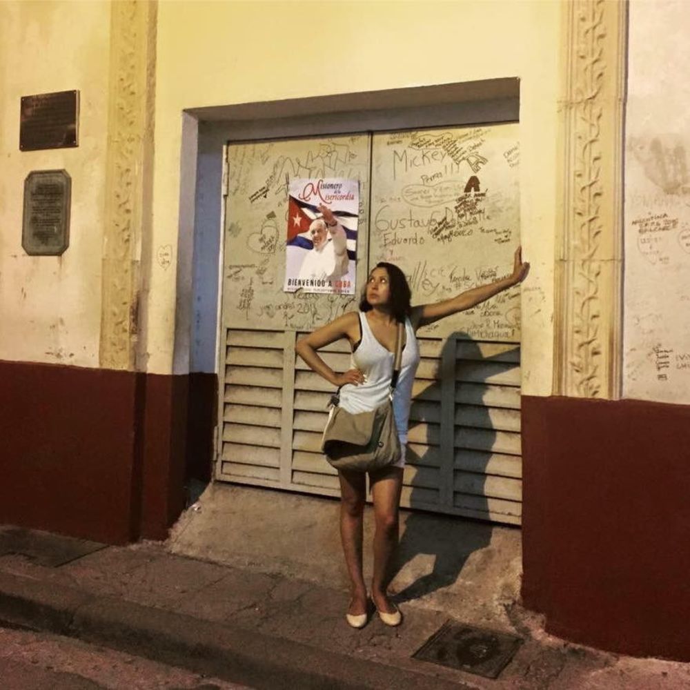 Meet your Posher, Reina