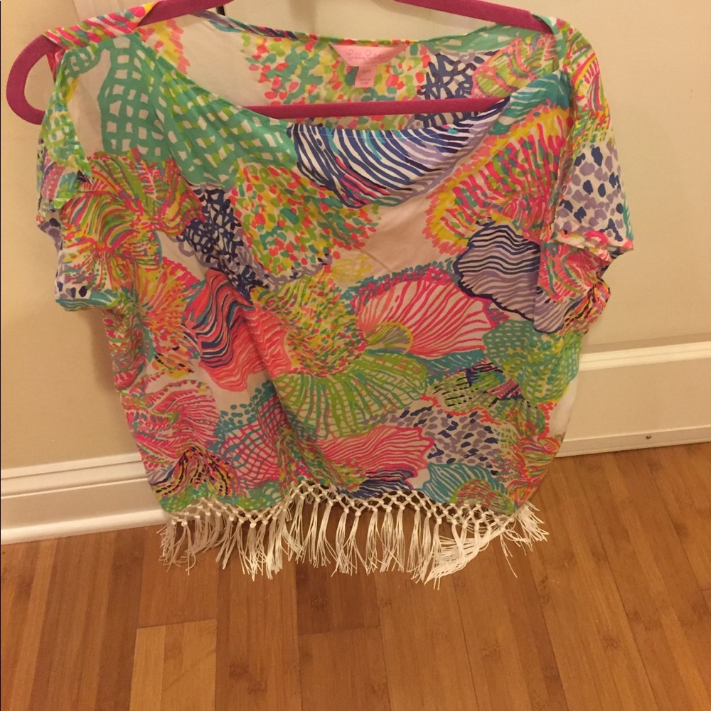 Lilly Pulitzer fridge top never worn!