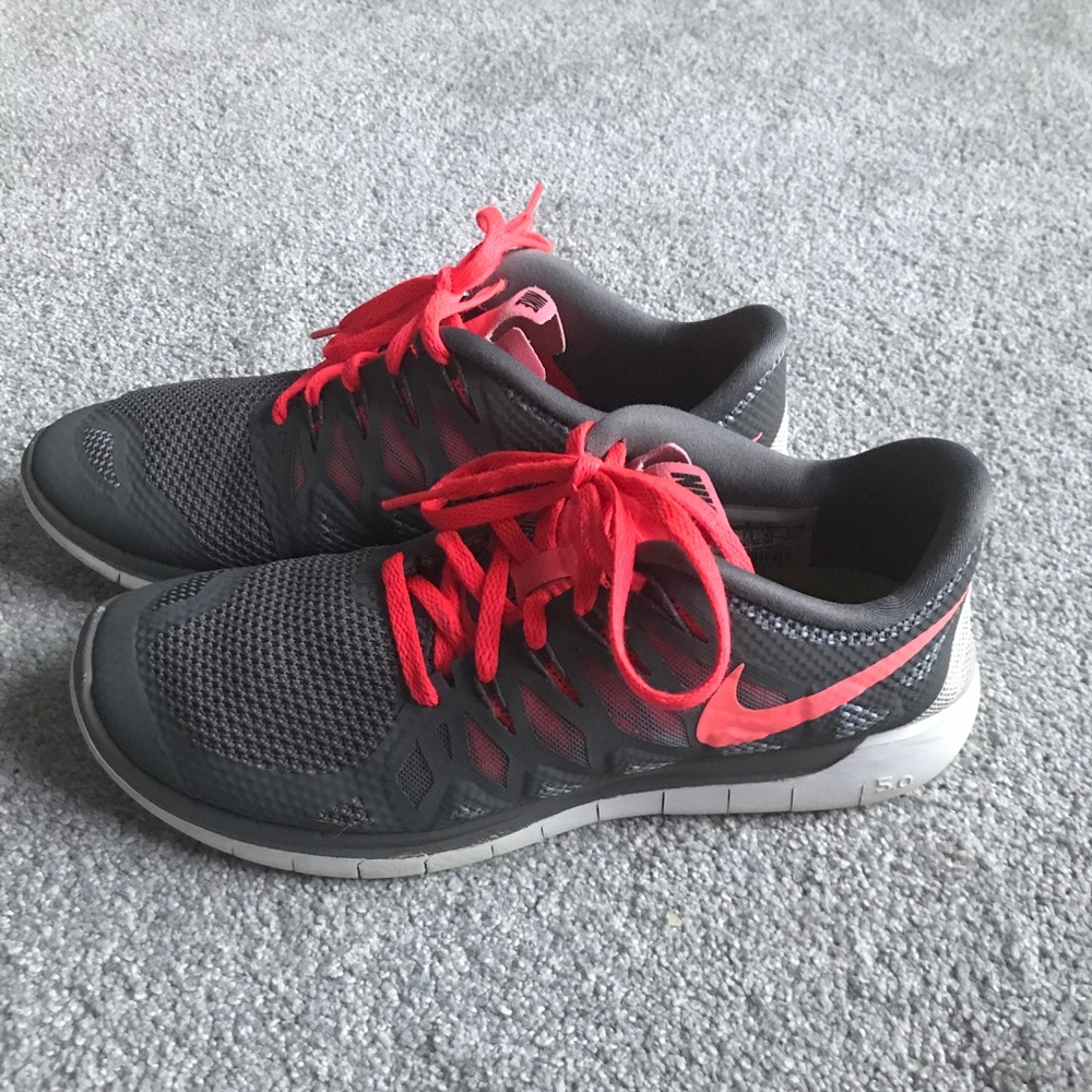 Nike free runs