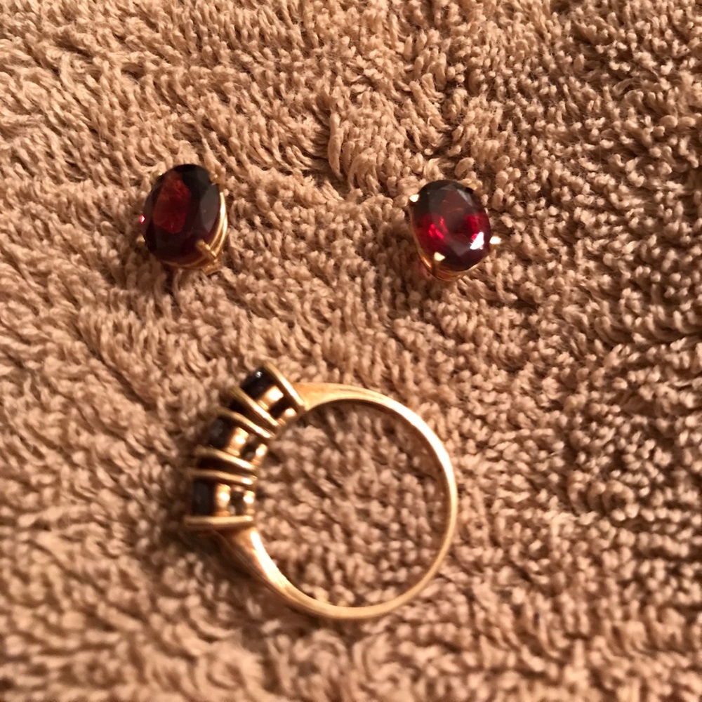 14k yellow gold garnet earrings and ring