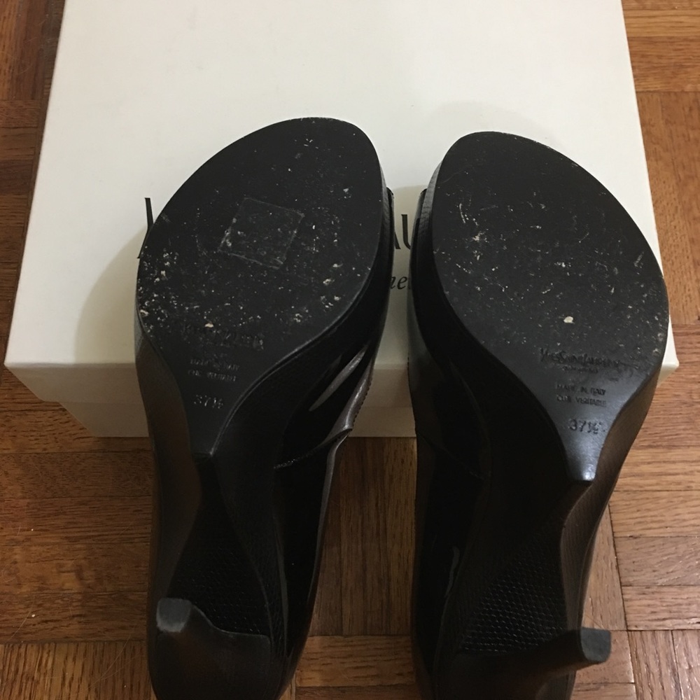 Ysl Pumps - image 3