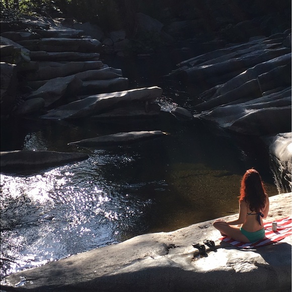 Meet your Posher, Lindsay - Picture 1 of 1