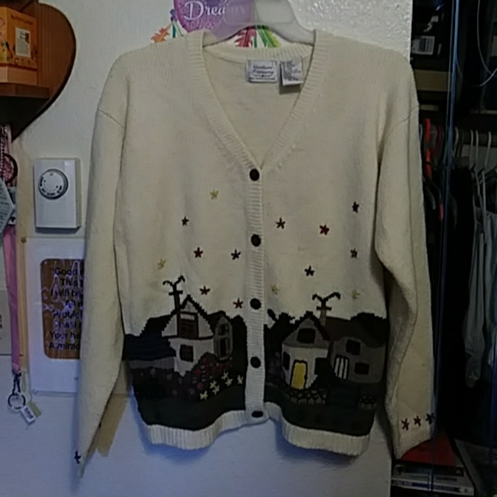Really Nice Womans Sweater by Northern Treasures