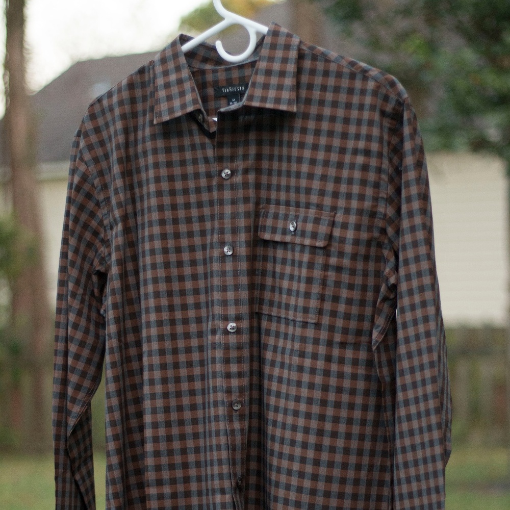 VanHeusen Button Down