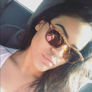 Meet your Posher, Ruth