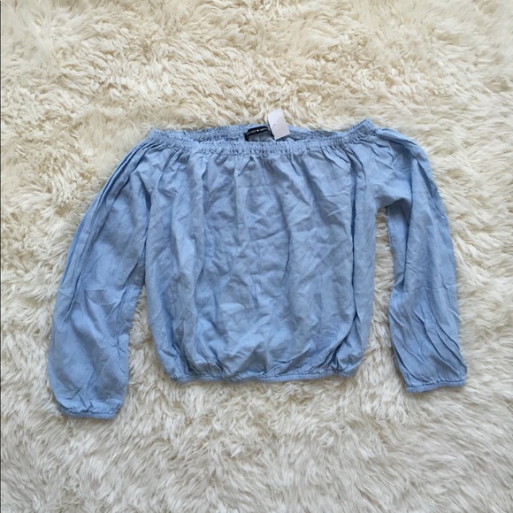 Brandy Melville Tops - NWT Brandy Melville off the shoulder top