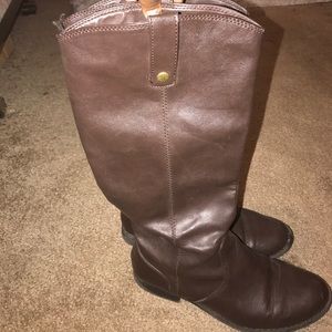 Brown boots knee high