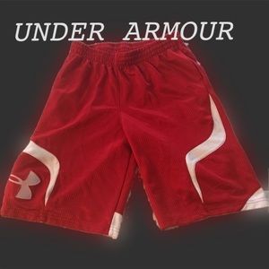 UNDER  ARMOUR youth basketball fitness shorts 🏀