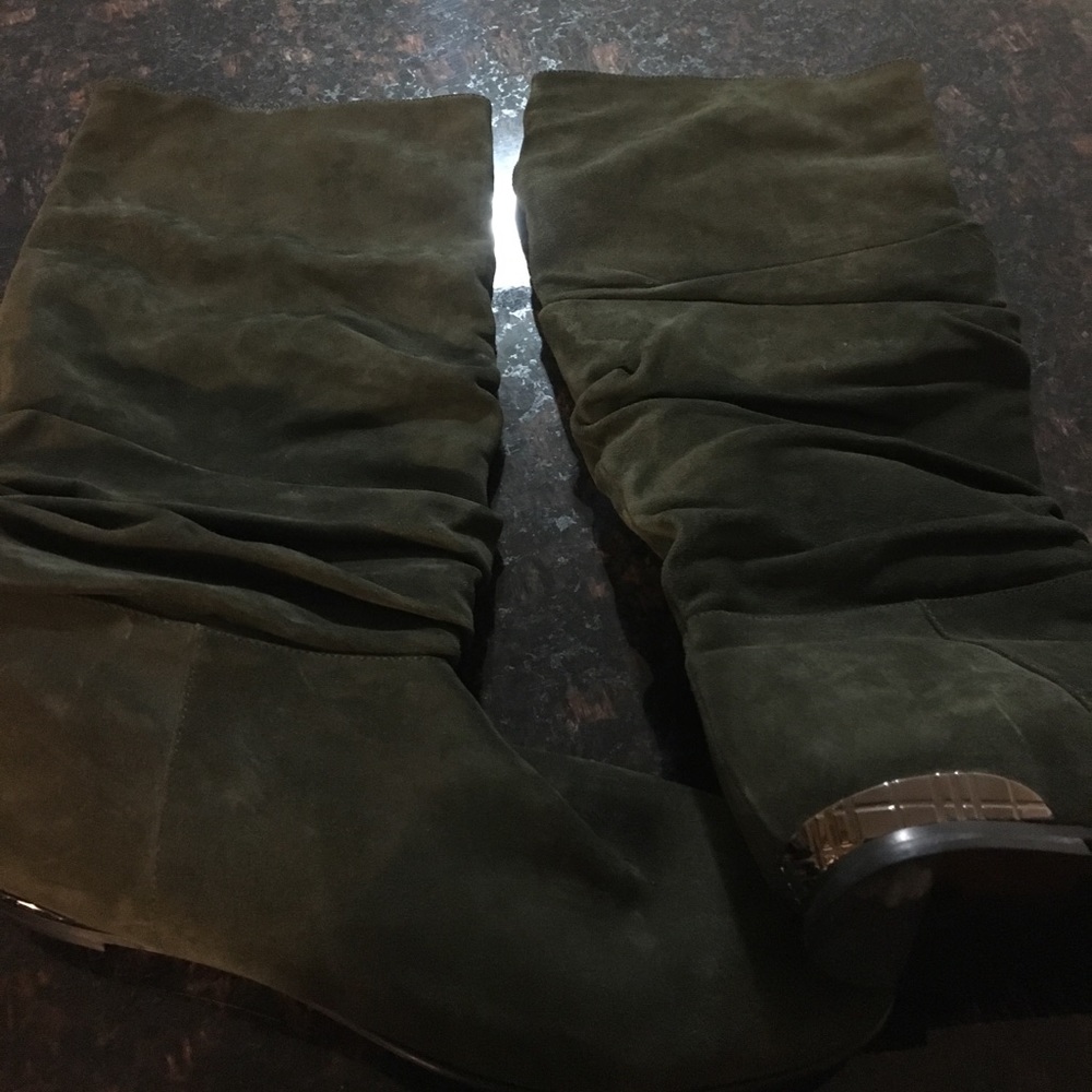 Burberry boots