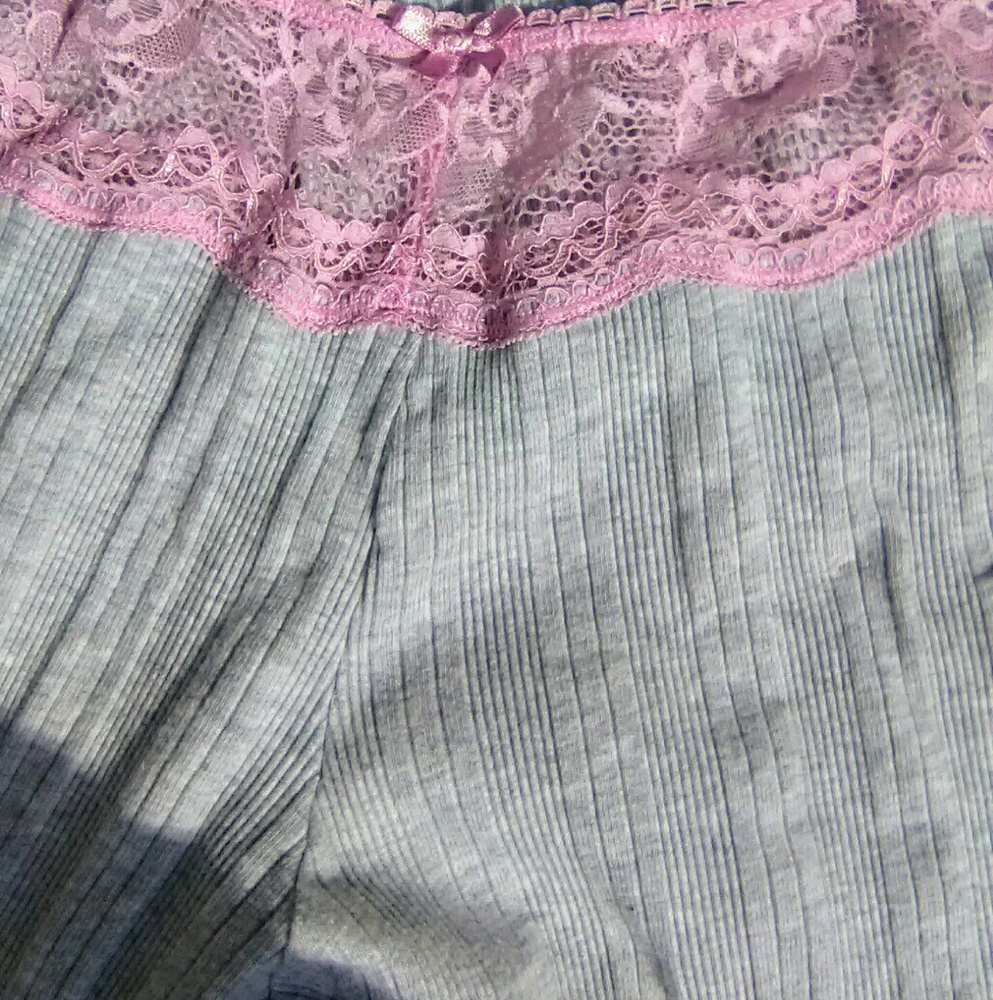 JLo lounge pants crop