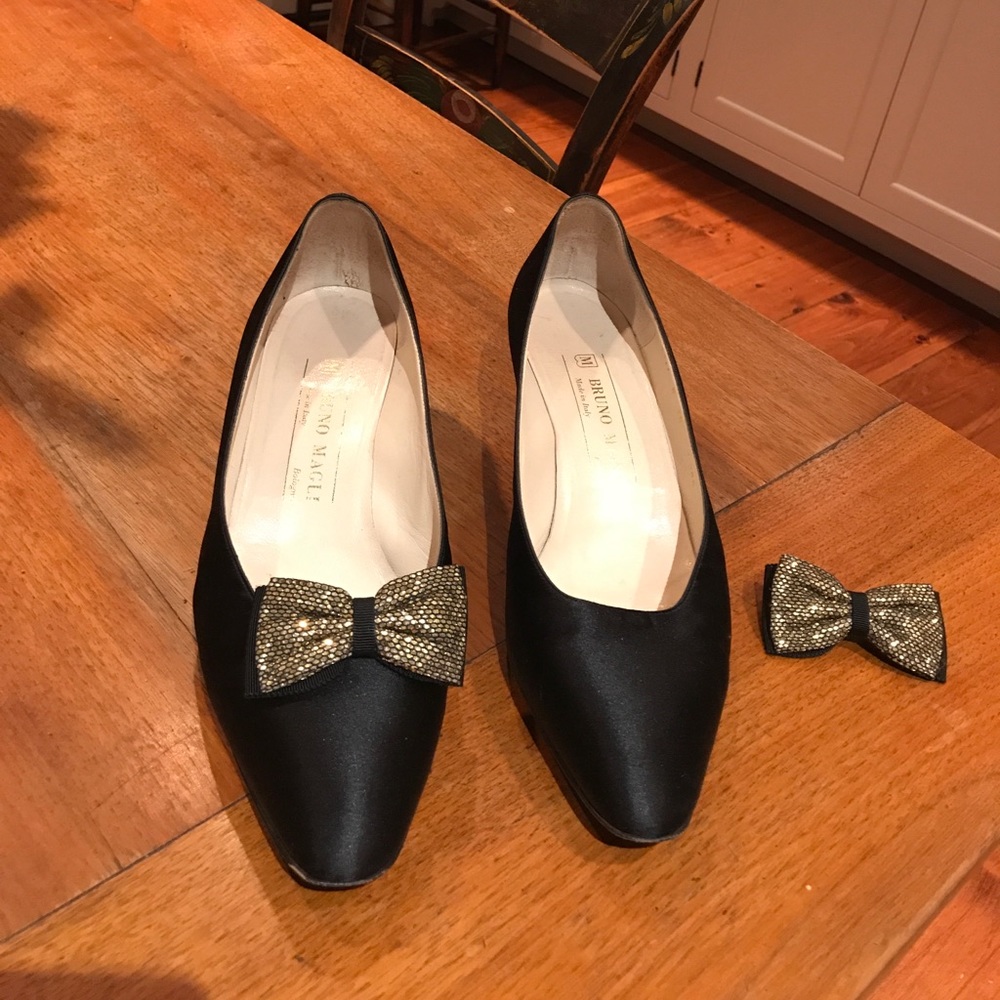 Beautiful Black Satin Bruno Magli Heels