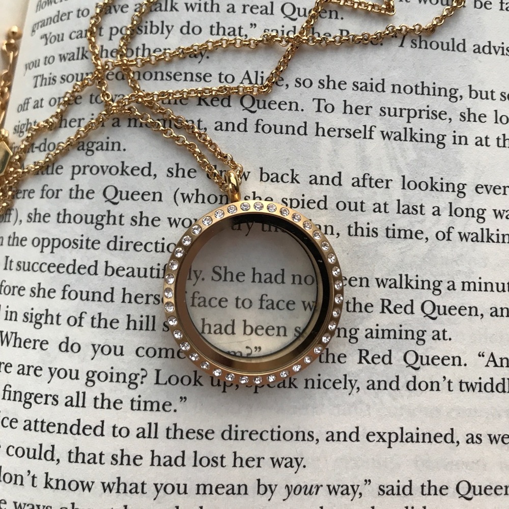 Origami Owl Large Gold Living Locket