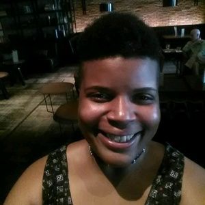 Meet your Posher, Keisha