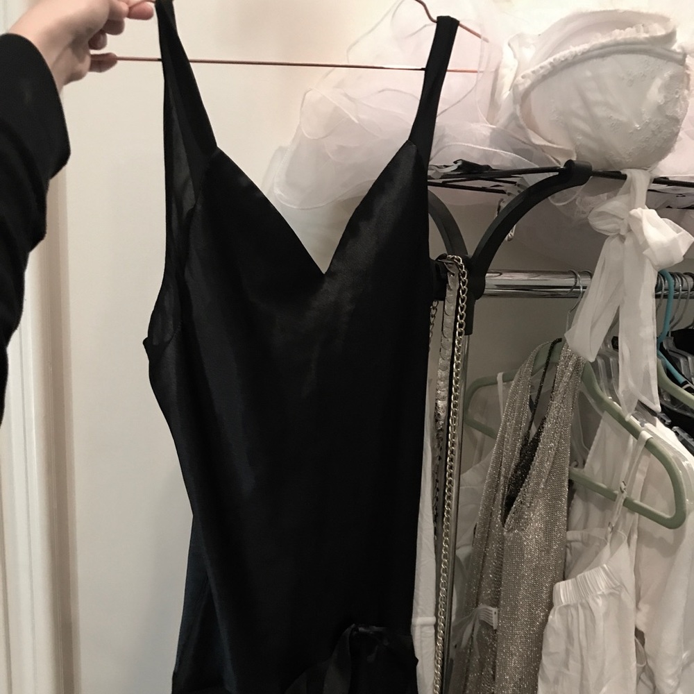 Sale 💥Black Slip with bow detail