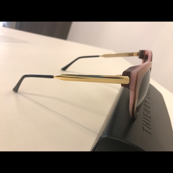 Thierry Lasry Sunglasses "Lively" 063 - Picture 4 of 4