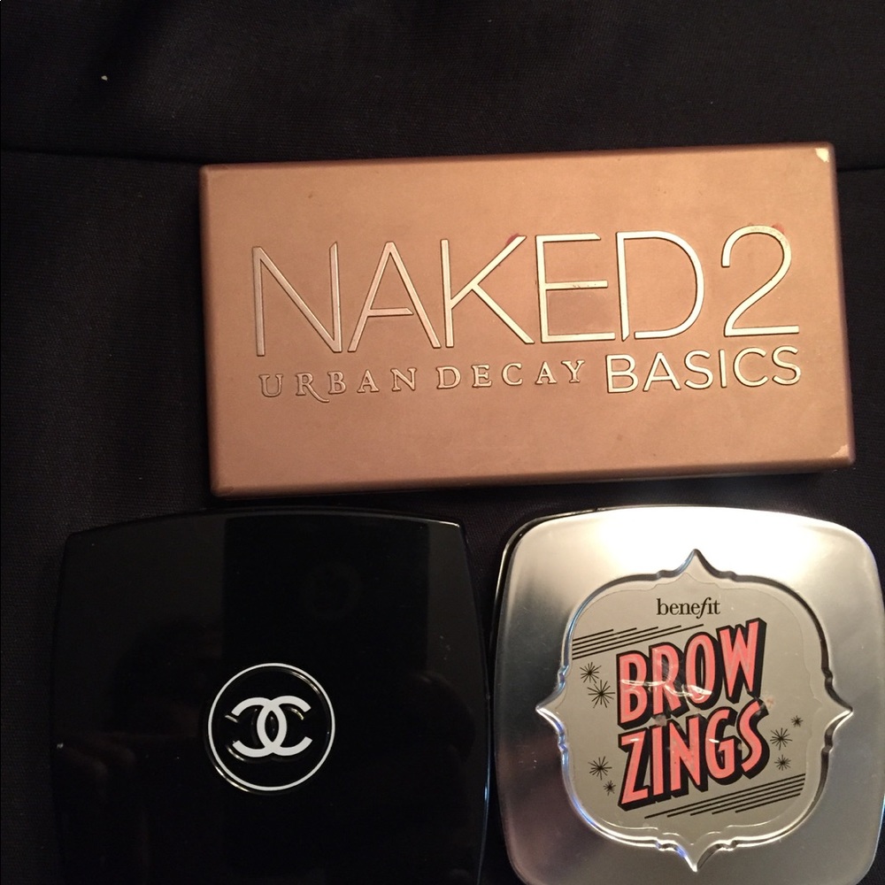 Makeup bundle Chanel blush on,Naked&Benefit