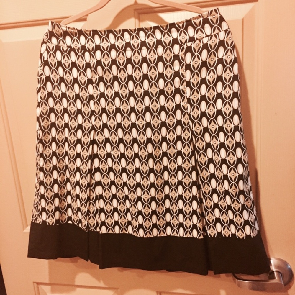 💝Ann Taylor Cute Pleated Midi Career Skirt💝