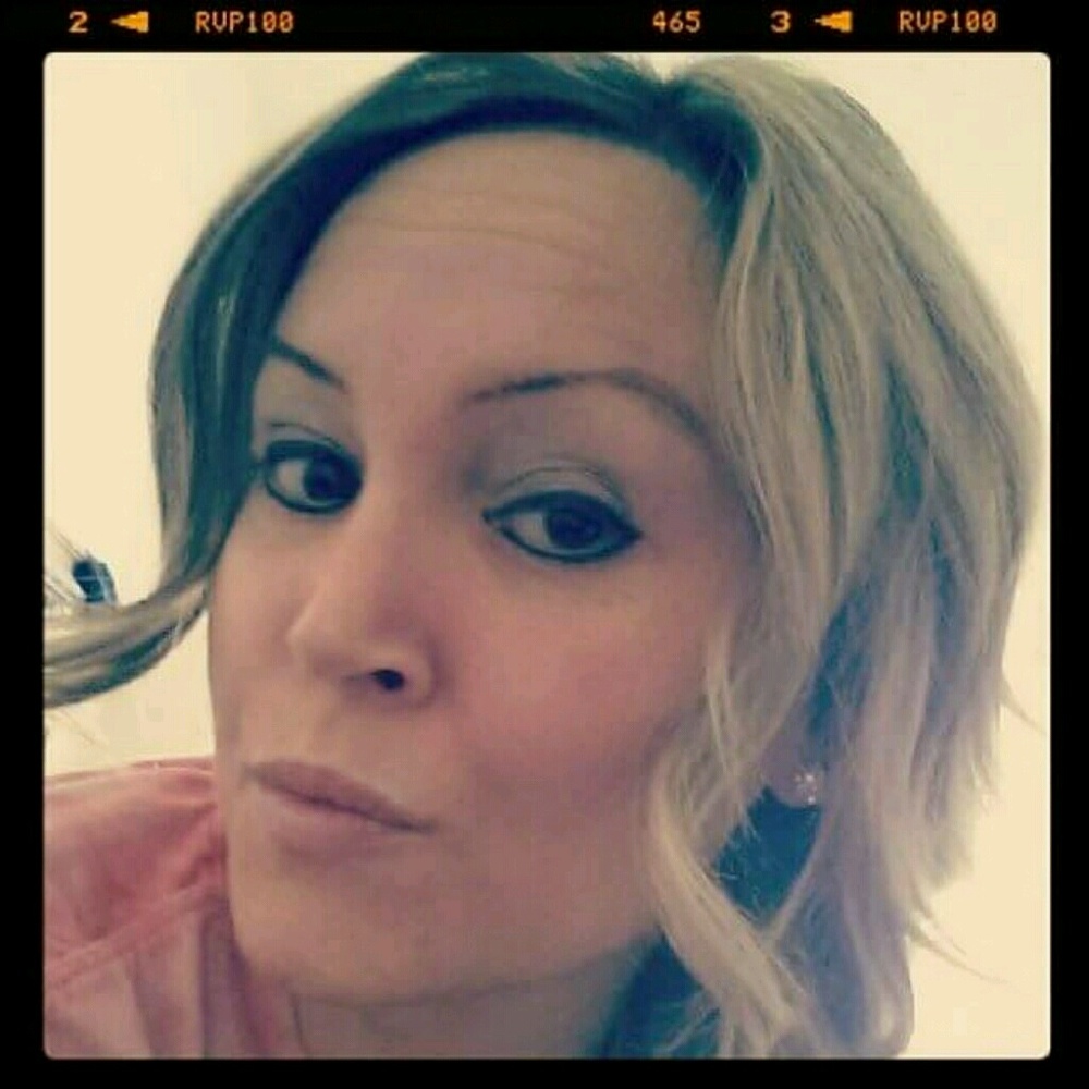 Meet your Posher, Valerie