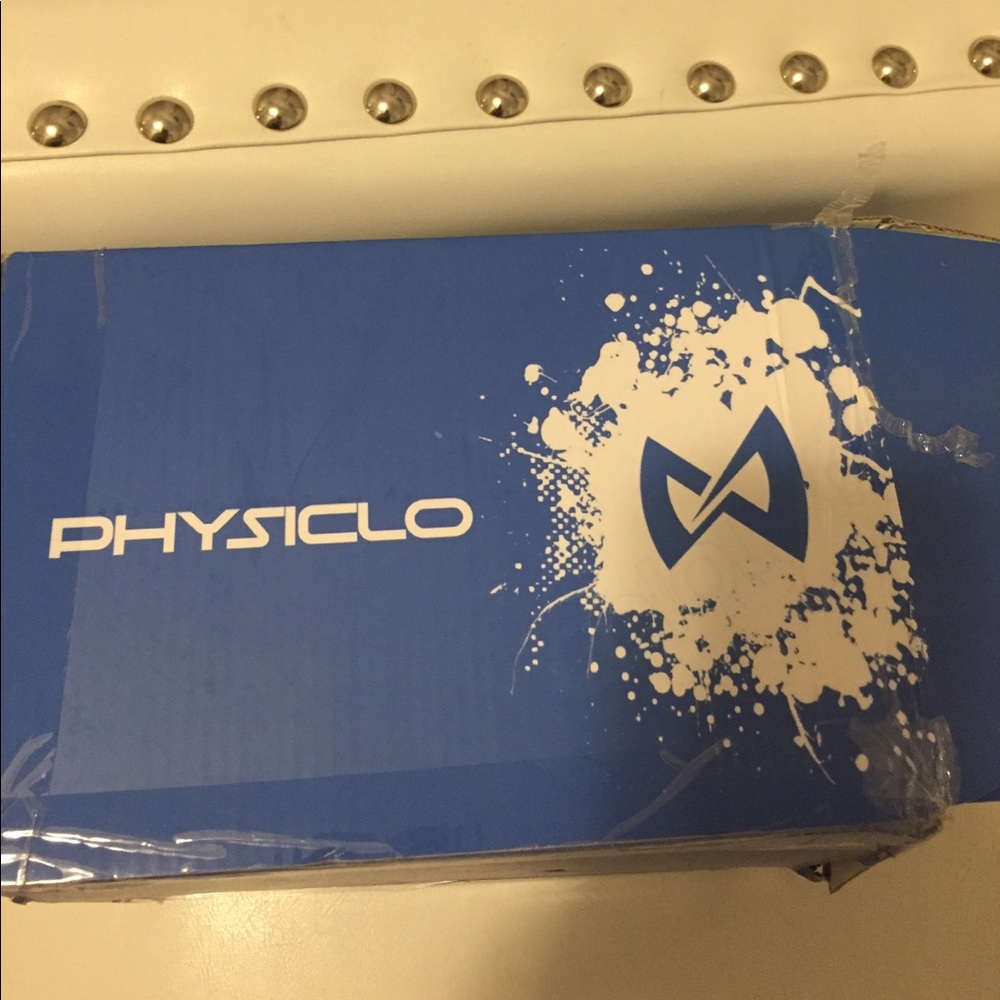 Physiclo workout apparel