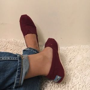 TOMS Classic Women's Canvas Burgundy