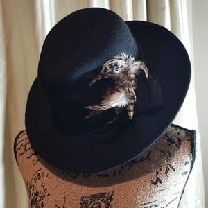 [Juicy Couture] Wool Hat