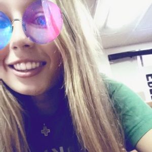 Meet your Posher, Lucy