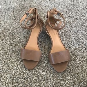 Nine West sandal wedge
