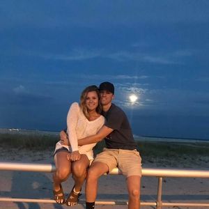 Meet your Posher, Logan