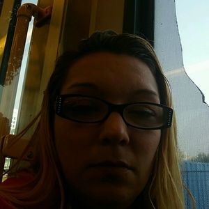 Meet your Posher, Relina