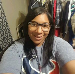 Meet your Posher, Ashlee