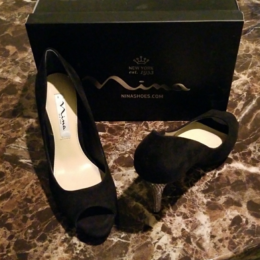 Shoes - Picture 2 of 2
