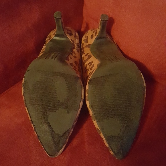 Maurices Pointed Heels - Picture 3 of 4