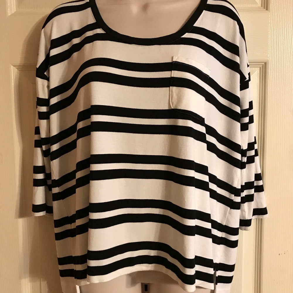 White House Black Market Top