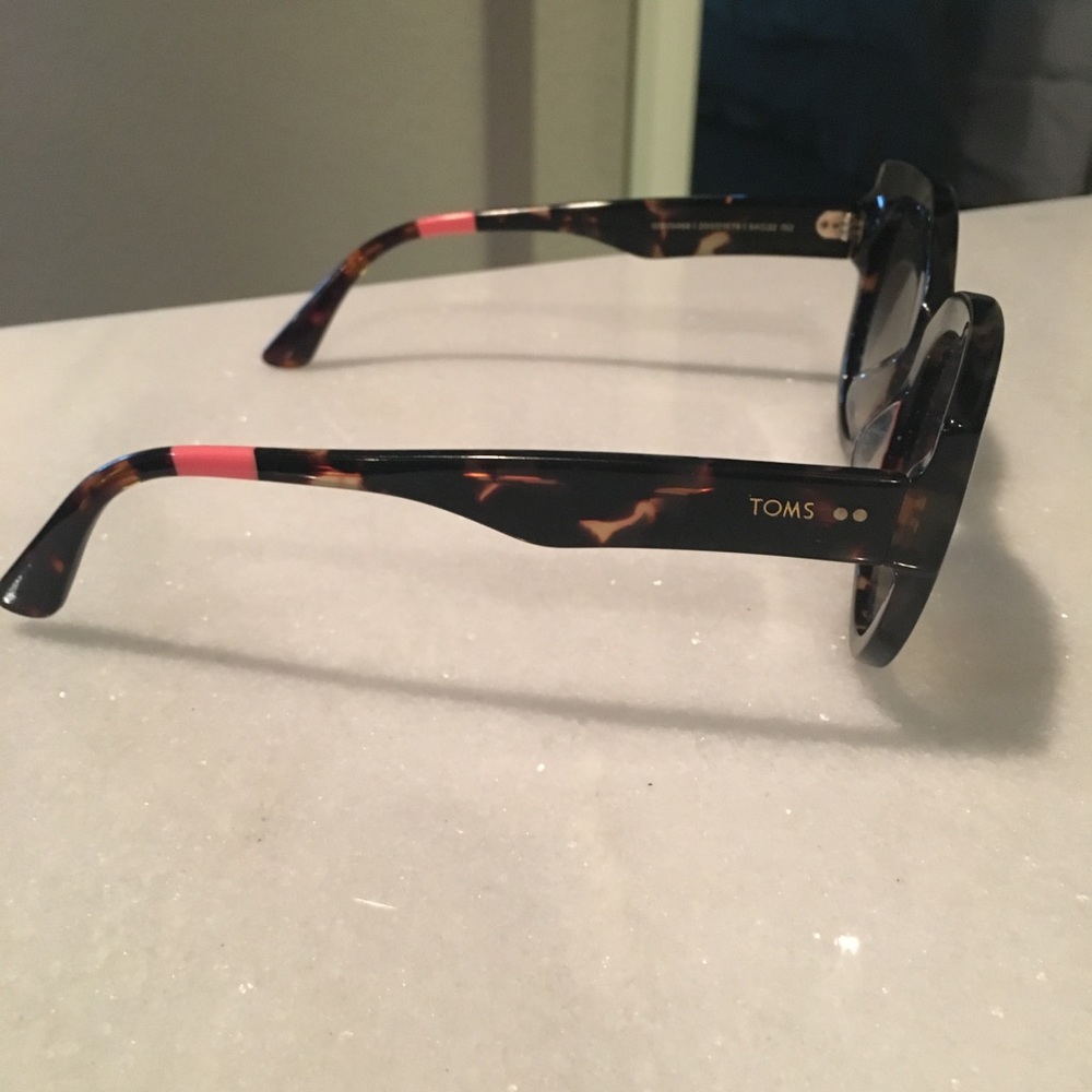 Toms Luisa Tortoise and Rose Sunglasses