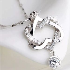 🆕♥️Double Heart Pendant!♥️...5 available!!