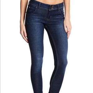 Hudson "Collin Flap Skinny" Jeans (26)