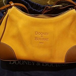 DOONEY & BOURKE PURSE