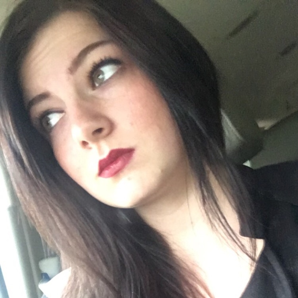 Meet your Posher, Katelynn