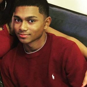 Meet your Posher, Jonathan