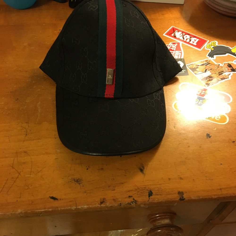 Gucci hat