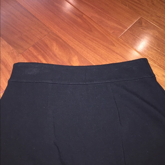 Ann Taylor formal pencil skirt - Picture 3 of 5