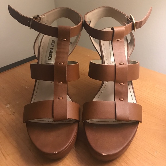 STEVE MADDEN Iris Wedges - Picture 3 of 4