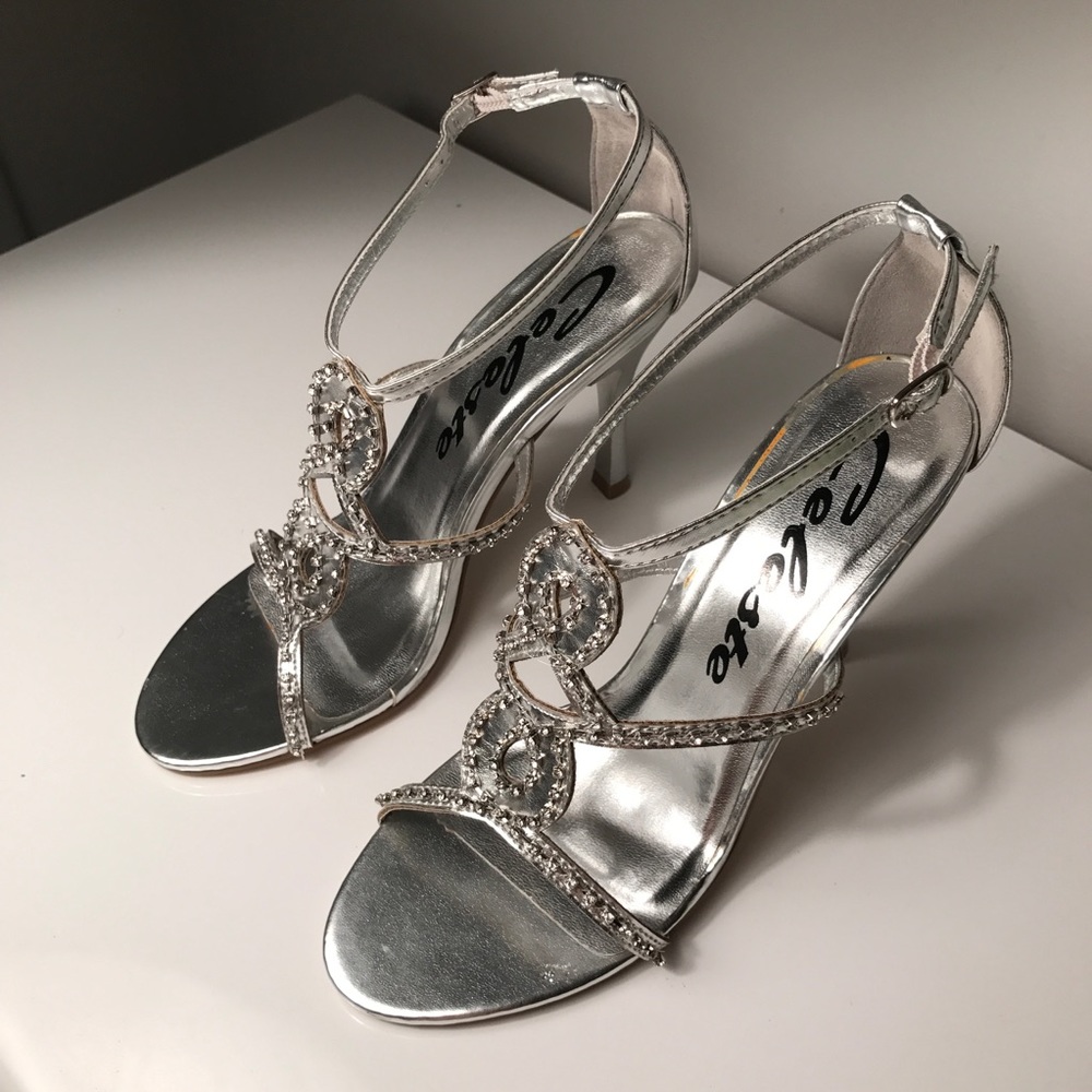 ‼️LAST ONE!⏳Silver Rhinestone Dress Heels! 💎 - Picture 2 of 6