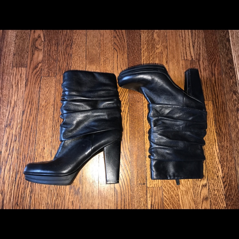 Kenneth Cole Reaction Soft Leather Heel Ankle Boot