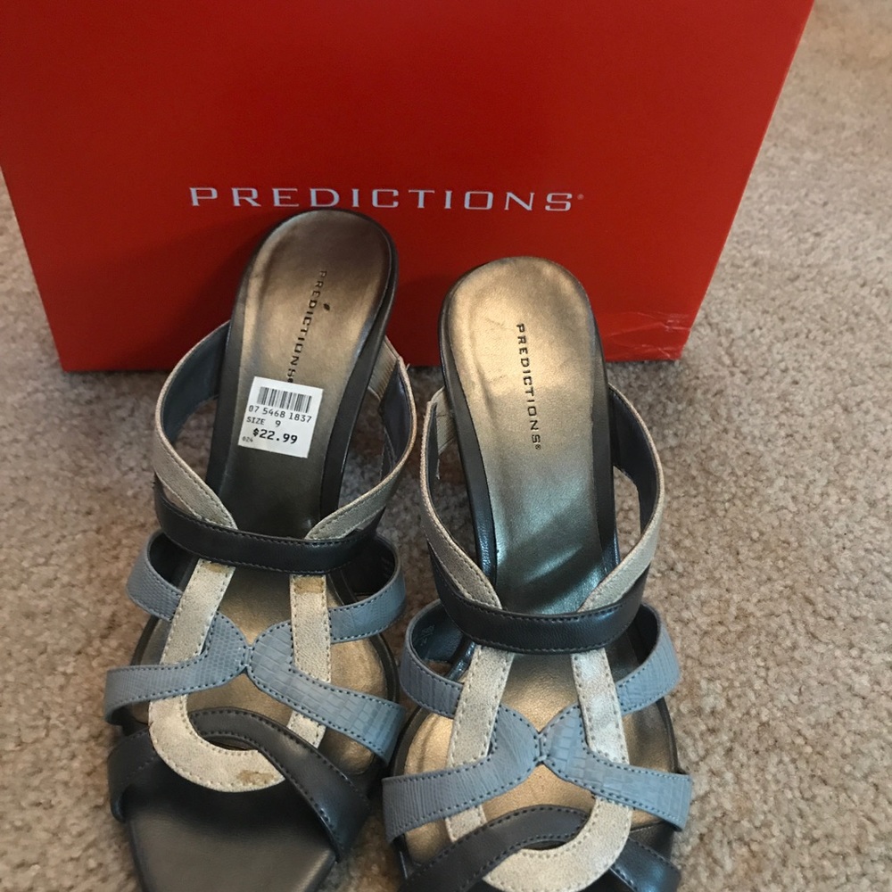 Sandels- Heels